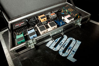 Steve Stevens' Pedal Board (Photo)